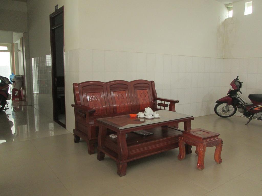 Ngoc Phuong Hotel Bao Loc Buitenkant foto