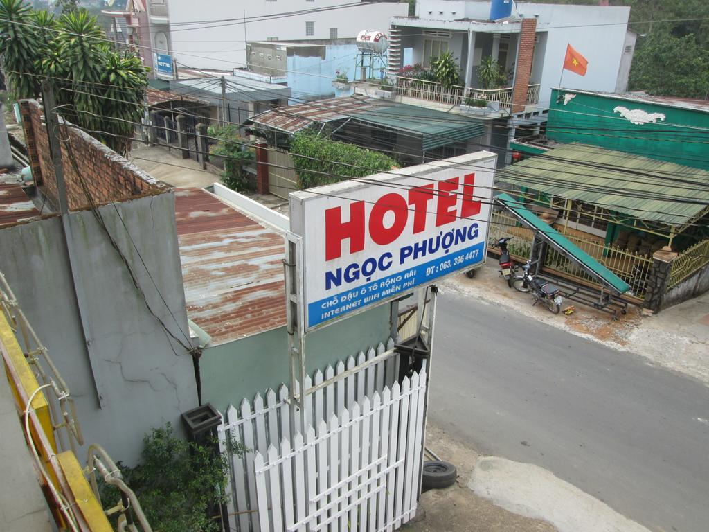 Ngoc Phuong Hotel Bao Loc Buitenkant foto
